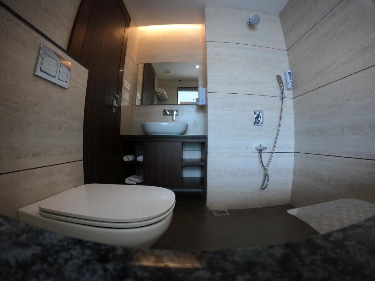 إندور Hotel The Bellevue المظهر الخارجي الصورة